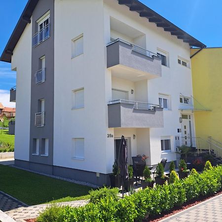Apartmani Ana&Vesna Karlovac Εξωτερικό φωτογραφία