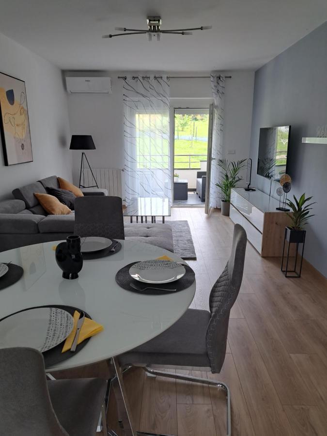 Apartmani Ana&Vesna Karlovac Εξωτερικό φωτογραφία